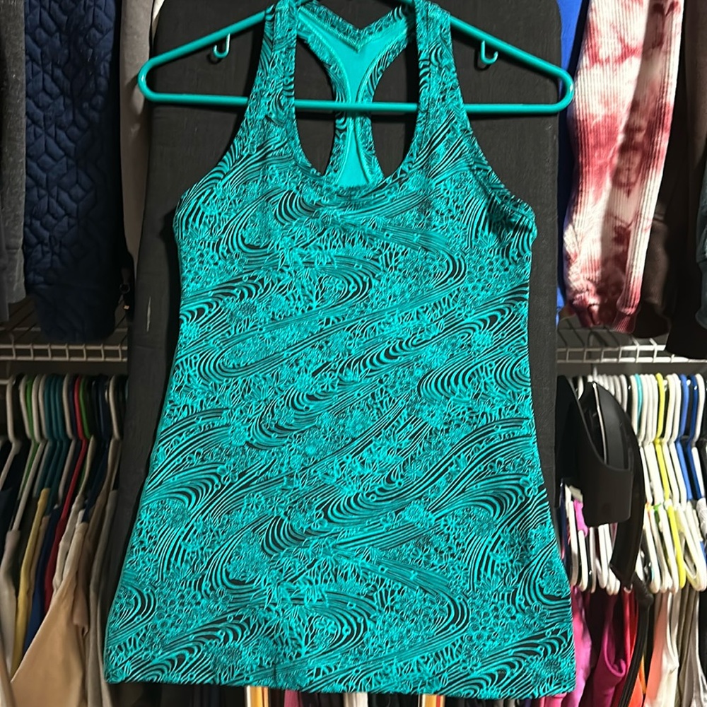Lululemon racer back tank top.  Good, used condition.